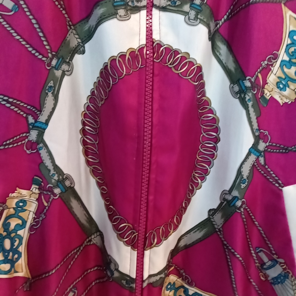 Stylish Women's Patterned Jacket - image 5